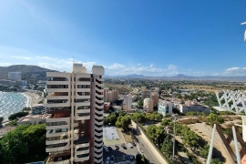 转售 - 公寓 - Alicante