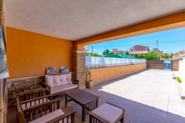 Resale - Townhouse - Torrevieja