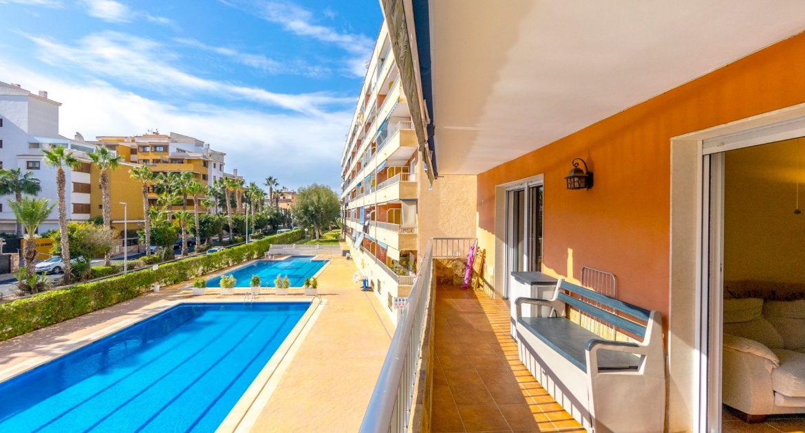 Resale - Apartment - Orihuela Costa