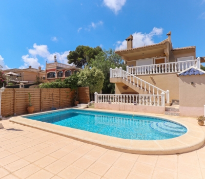 Villa - Resale - Torrevieja - Torrevieja