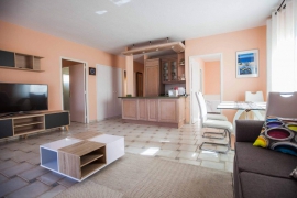 Продажа апартаментов в провинции Islands, Испания: 3 спальни, 81 м2, № RV-5591P-CC – фото 7