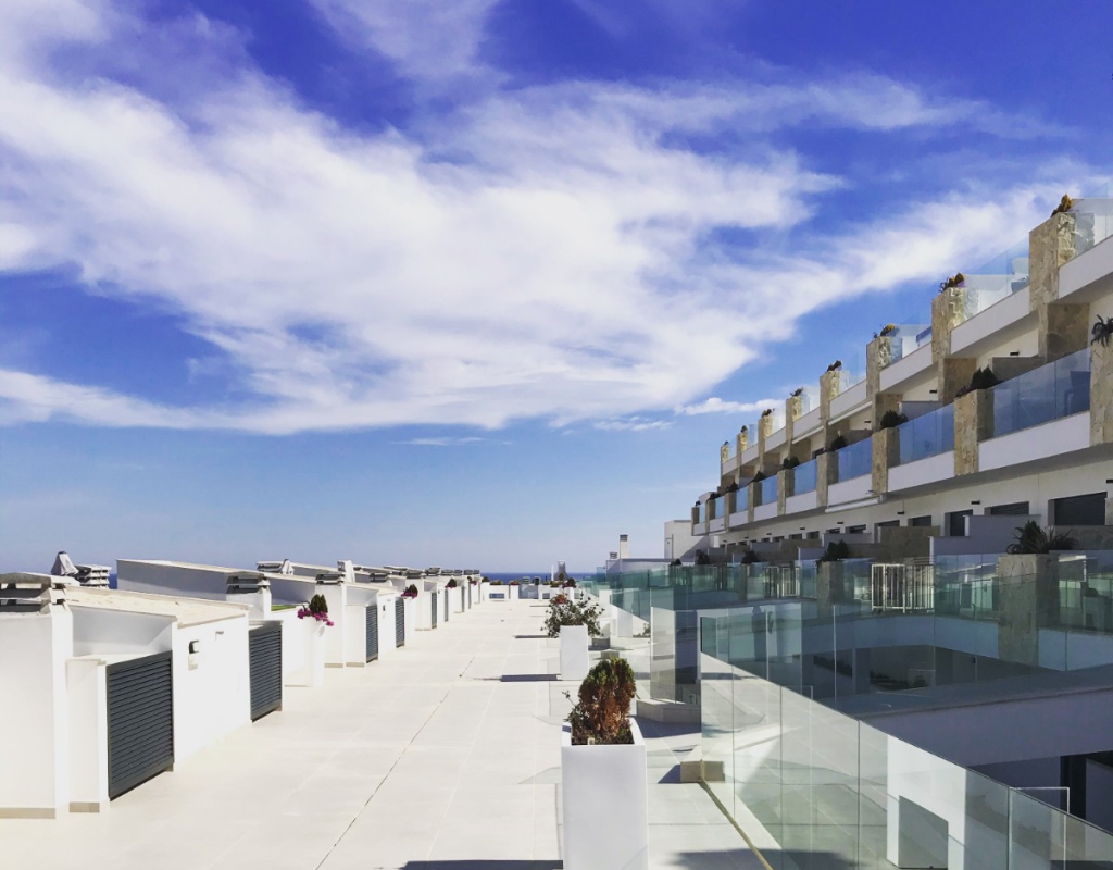 NC3383NA : Новое бунгало верхний этаж с террасой и солярием в Гран-Алаканте