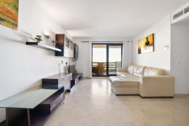 Продажа квартиры в провинции Costa Blanca South, Испания: 2 спальни, 101 м2, № RV3425BE – фото 2