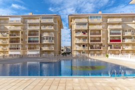 Продажа квартиры в провинции Costa Blanca South, Испания: 2 спальни, 70 м2, № RV3234BE – фото 16