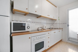 Продажа квартиры в провинции Costa Blanca South, Испания: 2 спальни, 70 м2, № RV3234BE – фото 4