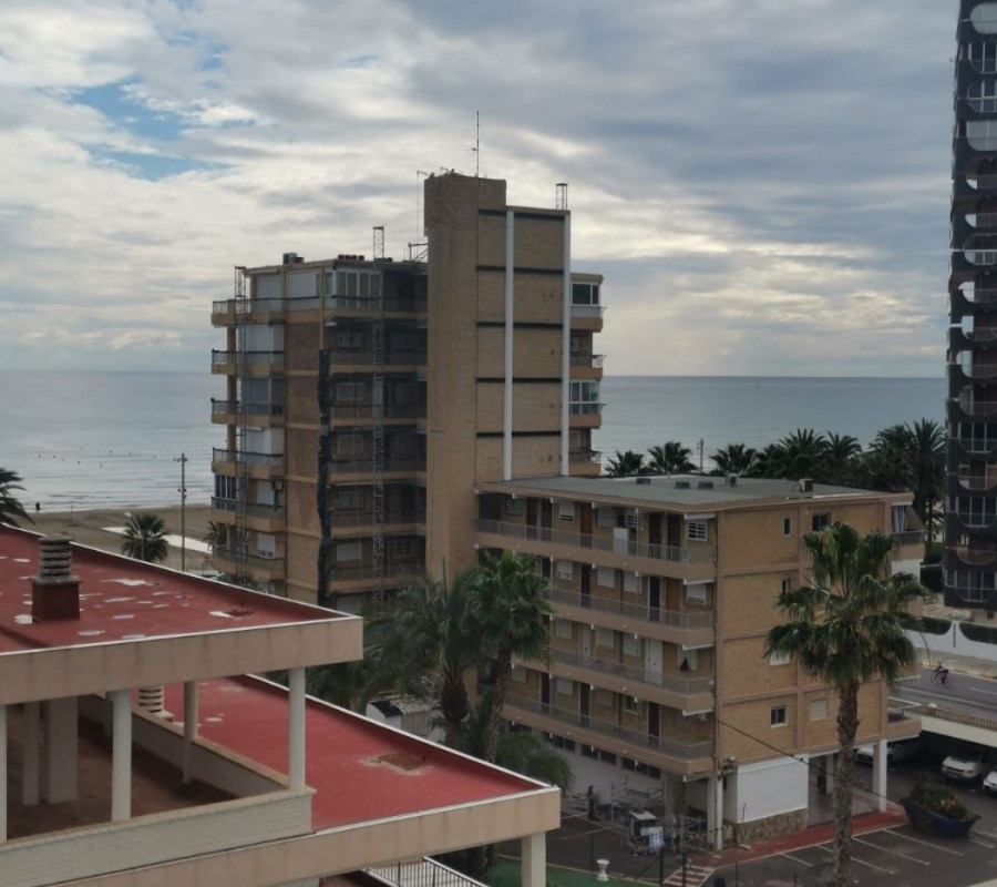 RV4631QU : Квартира с видом на море на пляже Сан-Хуан (Аликанте)