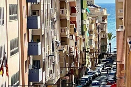 Продажа квартиры в провинции Costa Blanca South, Испания: 2 спальни, 68 м2, № RV3673AL – фото 2