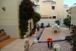 Продажа виллы в провинции Costa Blanca South, Испания: 4 спальни, 180 м2, № RV3652SH – фото 5