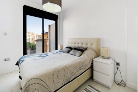 Продажа апартаментов в провинции Costa Blanca South, Испания: 3 спальни, 93 м2, № RV4854SR – фото 9