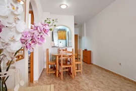 Продажа квартиры в провинции Costa Blanca South, Испания: 2 спальни, 54 м2, № RV4667SP – фото 4