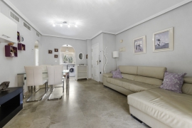 Продажа апартаментов в провинции Costa Blanca South, Испания: 2 спальни, 82 м2, № RV5638BE – фото 7