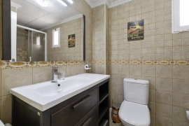 Продажа апартаментов в провинции Costa Blanca South, Испания: 2 спальни, 82 м2, № RV5638BE – фото 11