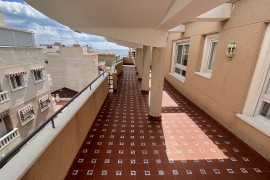 Продажа апартаментов в провинции Costa Blanca South, Испания: 3 спальни, 82 м2, № RV4447MI – фото 4