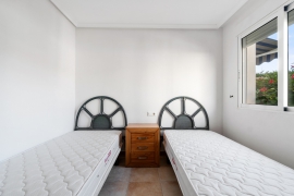 Продажа апартаментов в провинции Costa Blanca South, Испания: 2 спальни, 51 м2, № RV3476BE – фото 8