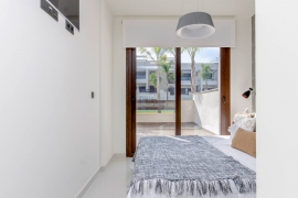Продажа квартиры в провинции Costa Blanca South, Испания: 2 спальни, 63 м2, № NC6370AM – фото 5