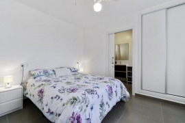 Продажа квартиры в провинции Costa Blanca South, Испания: 2 спальни, 66 м2, № RV4650BE – фото 8