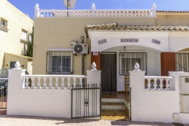 Продажа таунхаус в провинции Costa Blanca South, Испания: 3 спальни, 105 м2, № RV3448BE – фото 16