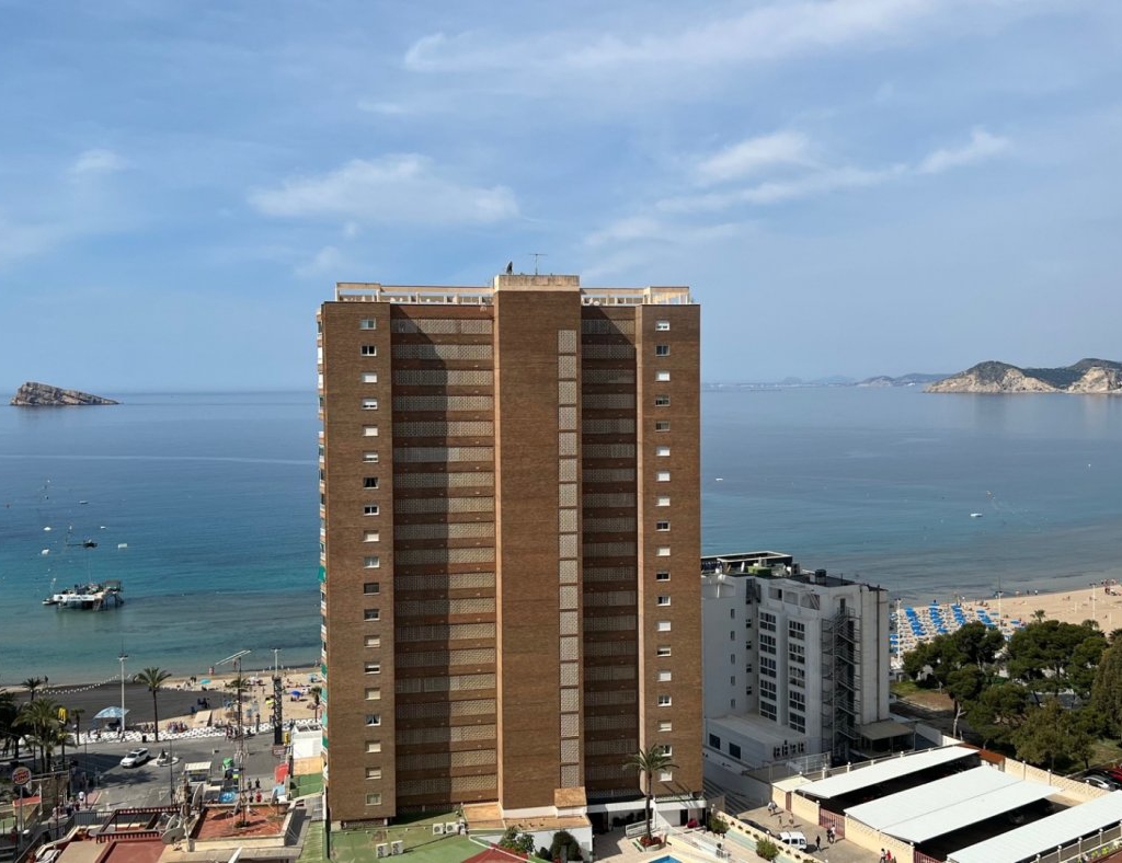 RV4949EU : Апартаменты с видом на пляж в Бенидорме