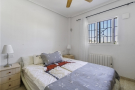 Продажа таунхаус в провинции Costa Blanca South, Испания: 3 спальни, 89 м2, № RV5980BE – фото 12