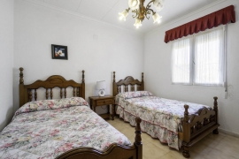 Продажа виллы в провинции Costa Blanca South, Испания: 5 спален, 140 м2, № RV3430BE – фото 10