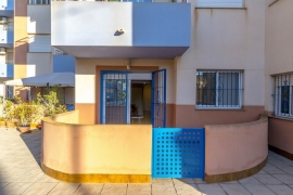 Продажа квартиры в провинции Costa Blanca South, Испания: 42 м2, № RV4234UR – фото 18