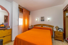 Продажа квартиры в провинции Costa Blanca South, Испания: 2 спальни, 92 м2, № RV3482UR-D – фото 4
