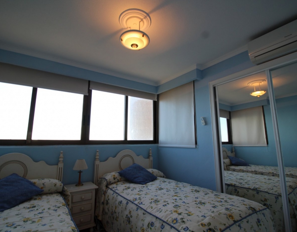 RV8539GT : Квартира с видом на море и туристической лицензией в Бенидорме
