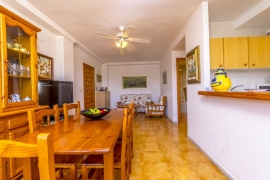 Продажа апартаментов в провинции Costa Blanca South, Испания: 3 спальни, 65 м2, № RV3472UR – фото 8