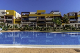 Продажа апартаментов в провинции Costa Blanca South, Испания: 2 спальни, 80 м2, № RV5468BE – фото 4