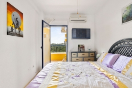Продажа апартаментов в провинции Costa Blanca South, Испания: 2 спальни, 54 м2, № RV5694UR – фото 8