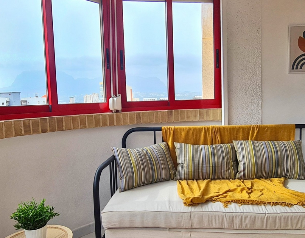 RV4896EU : Апартаменты с видом на море в Бенидорме