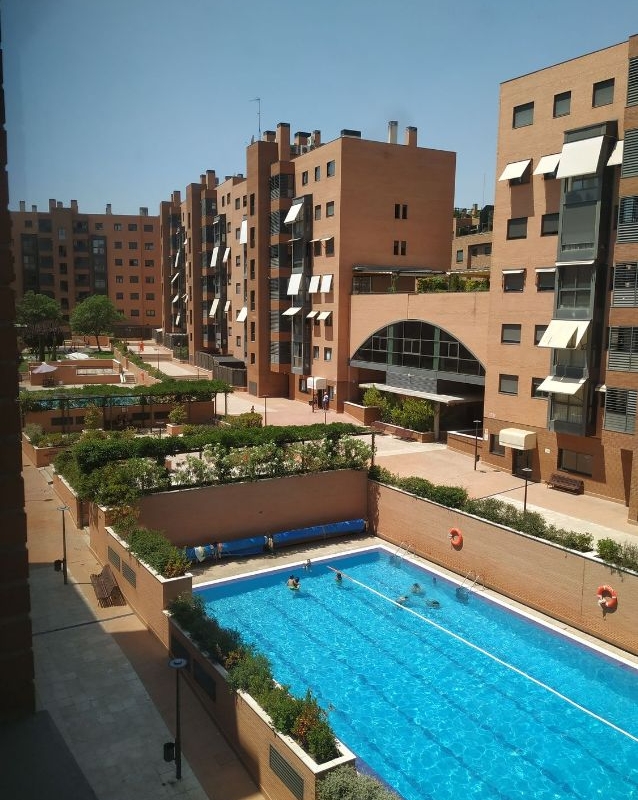 RV7346GT : Отличная квартира в закрытом комплексе в Мадриде