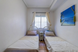 Продажа таунхаус в провинции Costa Blanca South, Испания: 3 спальни, 73 м2, № RV2485UR – фото 10