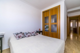 Продажа апартаментов в провинции Costa Blanca South, Испания: 2 спальни, 77 м2, № RV0921UR-D – фото 14