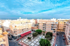 Продажа апартаментов в провинции Costa Blanca North, Испания: 2 спальни, 70 м2, № RV6290SR – фото 2
