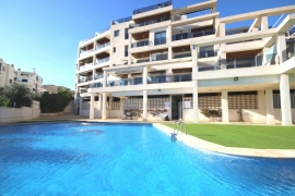 Продажа апартаментов в провинции Costa Blanca South, Испания: 3 спальни, 84 м2, № RV5607SR – фото 2