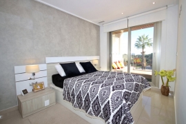 Продажа апартаментов в провинции Costa Blanca South, Испания: 3 спальни, 84 м2, № RV5607SR – фото 24