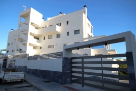 Продажа апартаментов в провинции Costa Blanca South, Испания: 3 спальни, 84 м2, № RV5607SR – фото 47