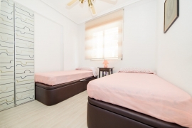 Продажа апартаментов в провинции Costa Blanca South, Испания: 3 спальни, 78 м2, № RV6660BE – фото 15