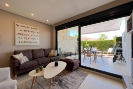 Продажа апартаментов в провинции Costa Blanca South, Испания: 2 спальни, 65 м2, № RV6732BE – фото 2