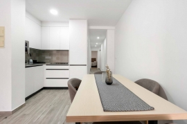 Продажа апартаментов в провинции Costa Blanca South, Испания: 2 спальни, 75 м2, № RV1033BE – фото 6