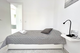 Продажа апартаментов в провинции Costa Blanca South, Испания: 2 спальни, 52 м2, № RV7409EM – фото 8