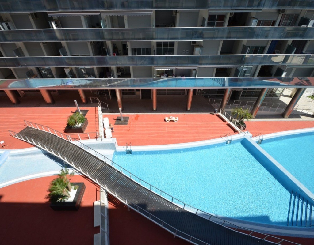 RV1499EU : Апартаменты с бассейном в Вильяхойосе