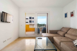 Продажа апартаментов в провинции Costa Blanca South, Испания: 3 спальни, 132 м2, № RV6790BE – фото 2