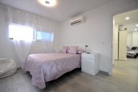 Продажа апартаментов в провинции Costa Blanca North, Испания: 3 спальни, 84 м2, № RV9289EU – фото 12