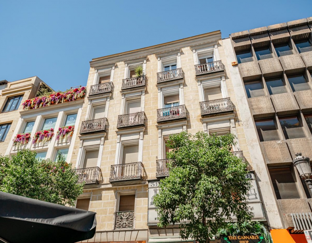 RV7916BF : Современная квартира в Мадриде