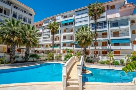 Продажа апартаментов в провинции Costa Blanca South, Испания: 2 спальни, 55 м2, № RV4727UR-D – фото 4
