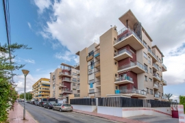 Продажа апартаментов в провинции Costa Blanca South, Испания: 2 спальни, 58 м2, № RV9902BE – фото 20