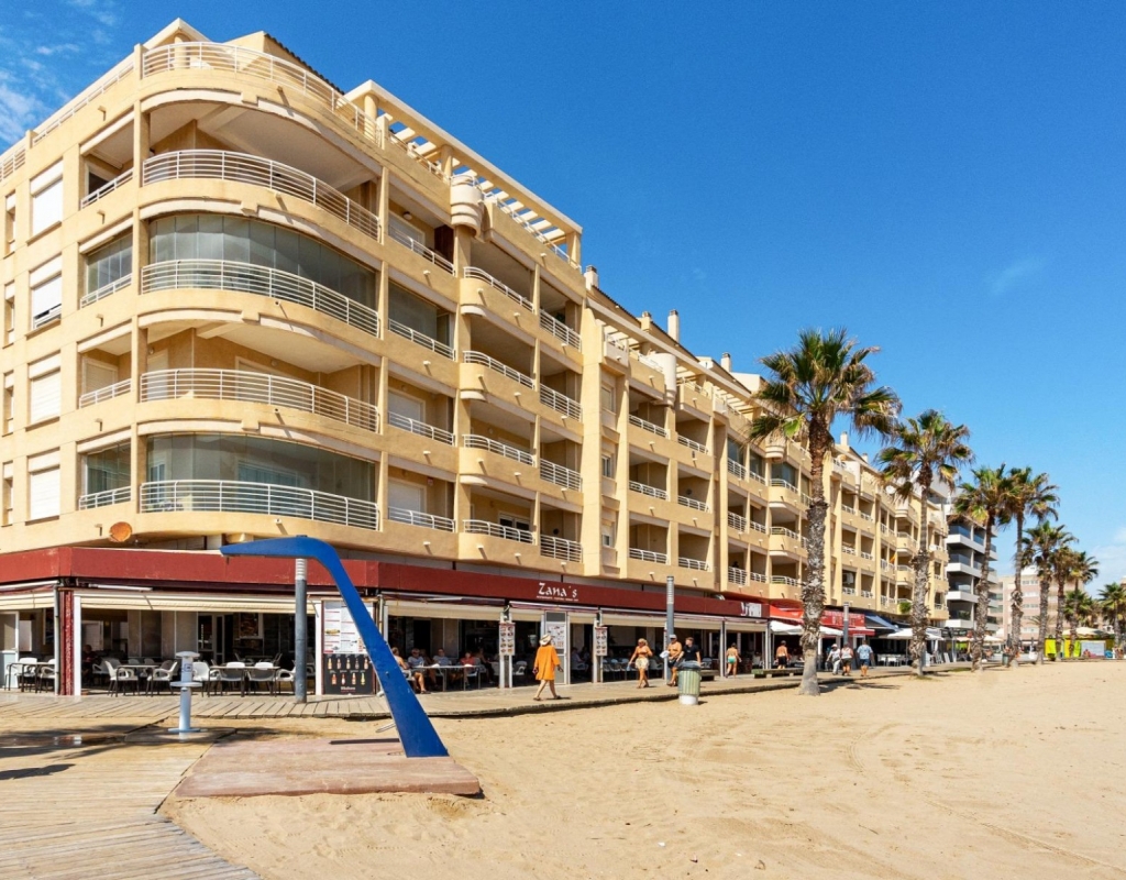 RV1023UR : Апартаменты на первой линии пляжа в Ла Мата
