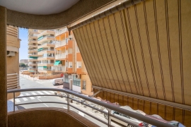 Продажа апартаментов в провинции Costa Blanca South, Испания: 2 спальни, 76 м2, № RV1023UR – фото 11